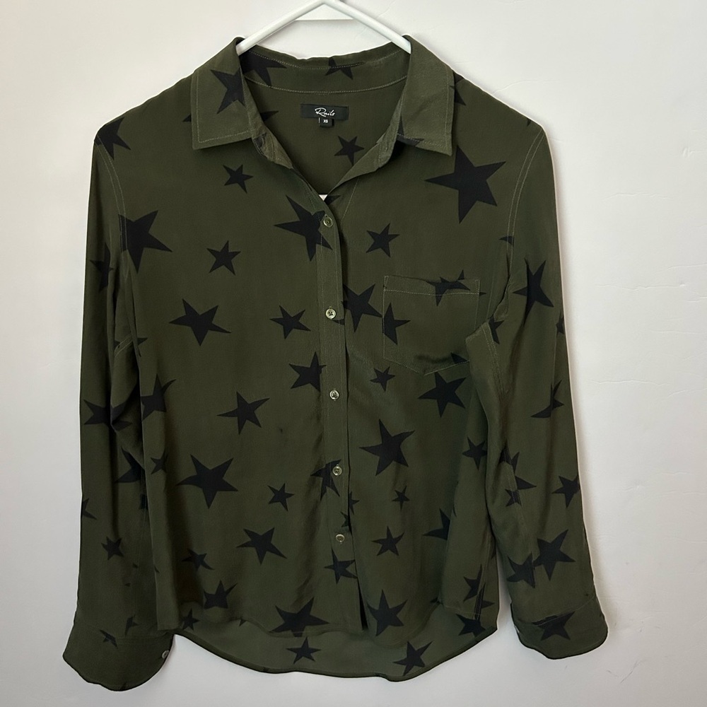 Rails 100% Silk Kate Blouse in Sage Star Print Women's Top XS - Picture 2 of 10
